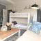 5 Options Guest House