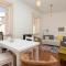 Spacious Alfama Duplex, By TimeCooler
