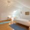 Spacious Alfama Duplex, By TimeCooler