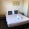 Hanbury Lodge
