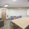 Comfort Inn West