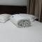 The Pearl Inn