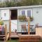 Shepherds Hut with Hot Tub - 利明顿
