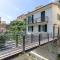 ALTIDO Charming House for 12, with Patio in Vernazza