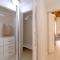 New 3-bed on Hip Strip, Beach access, Sleeps 8