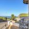 10 Cove View