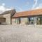 Golden Valley Barn