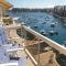 Foto: Seafront Apartment Spinola Bay 8/45