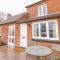 Wigrams Canalside Cottage