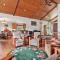 Lakefront Luxury