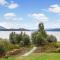Lakefront Luxury
