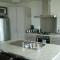 Lawrence Townhouse Accommodation