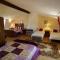LAncien Presbytère Chambres Dhote ou Gite