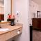 Quality Inn & Suites Beaumont