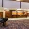 Clarion Hotel Convention Center - Minot