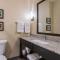 Comfort Suites Marysville Columbus - Northwest