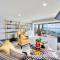Orakei Grandeur Mansion with Sea Views & Pool