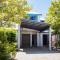 Tropical Getaway in 2 Bedroom Unit in 4 star Resort