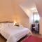 Xani Hotel