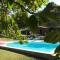 Suite luxe vue sur piscine et parc - ميراماس