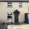 6 beili priory - Abergavenny