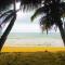 Shanika Beach Inn