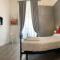 Guest House Virginias Rooms-Private free Parking and Top Carignano District