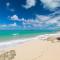 Studio 7 - Oceanfront Apartment