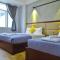 Giang Sơn Hotel江山民宿范五老区酒吧街胡志明市