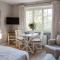 von Deska Townhouses - Ivy House