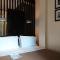 One Crescent Place Hotel