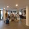 CAMPANILE PARIS - Clichy Centre photo 17
