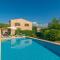 Can Tut - Campanet