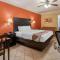 Quality Inn & Suites at The Outlets Mercedes-Weslaco - Mercedes