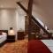 Hotel Singer