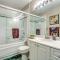 Town Plaza Suites by Golden Dreams