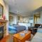 Town Plaza Suites by Golden Dreams - Whistler