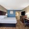 Travelodge by Wyndham Deltona - Deltona