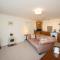 PERFECT BUSINESS ACCOMMODATION at SIDINGS FARM - Luxury Cottage Accommodation - Fully equipped & Self Catering