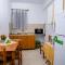 Maik Apartments - Metamorfosi