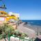 Modern 2bedroom Seaviews & Wifi