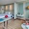 Windsor Plaza Hotel
