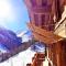Chalet Ourson Brun by Mrs Miggins