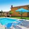 House Nikolina 526