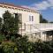Apartments Holiday