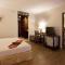 Golden Crown Grand Hotel