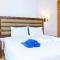 Lasalle Suites Hotel & Residence
