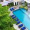 Lasalle Suites Hotel & Residence