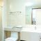 Lasalle Suites Hotel & Residence