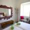 Aloha Beach House H